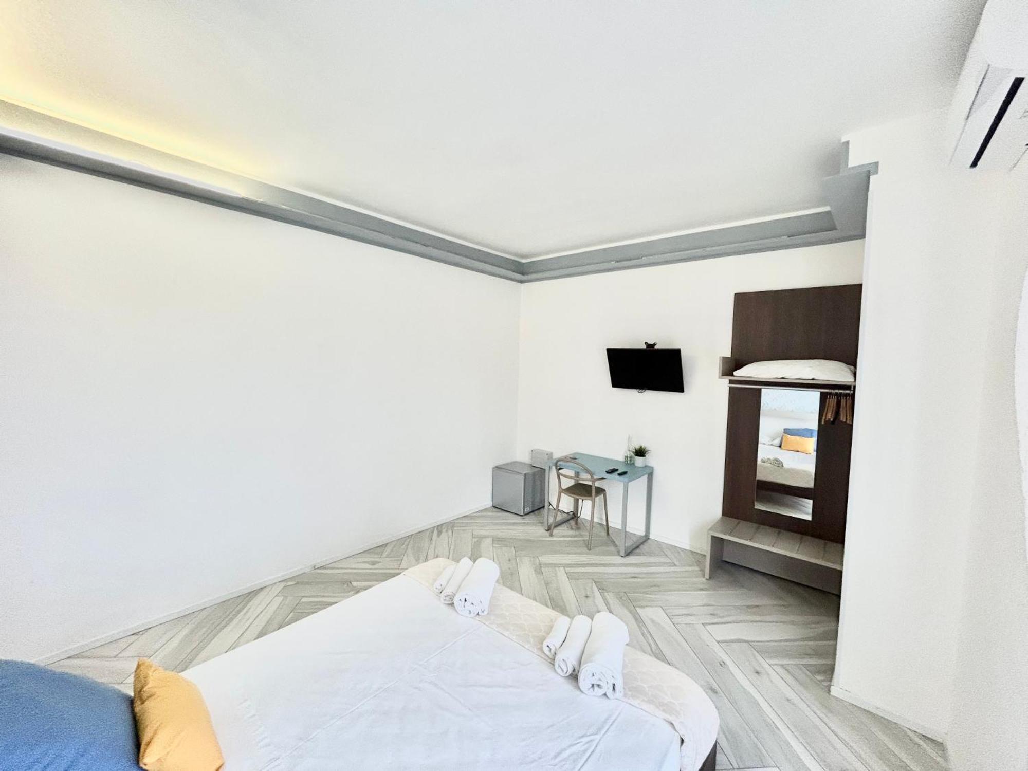 Luisella Bed & Breakfast Гаета Екстериор снимка